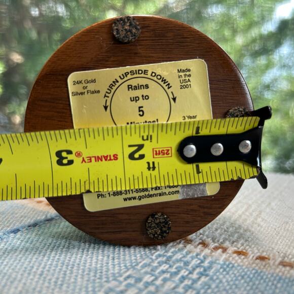 Vintage Golden Rain Snow Globe with 24K Gold Flakes and Elk Figurine - Picture 11 of 12